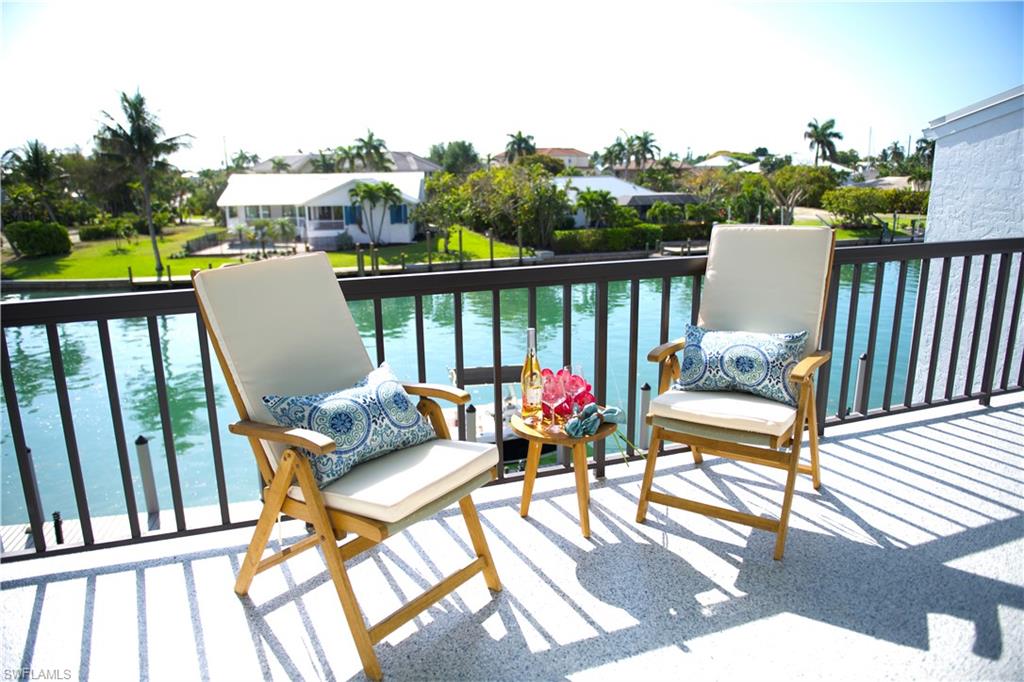 1250 Tennisplace Ct Unit B32 — photo
