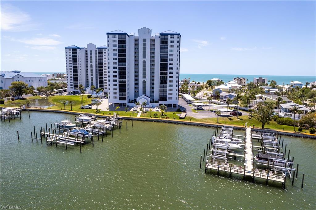 4753 Estero Blvd Unit 802 — photo
