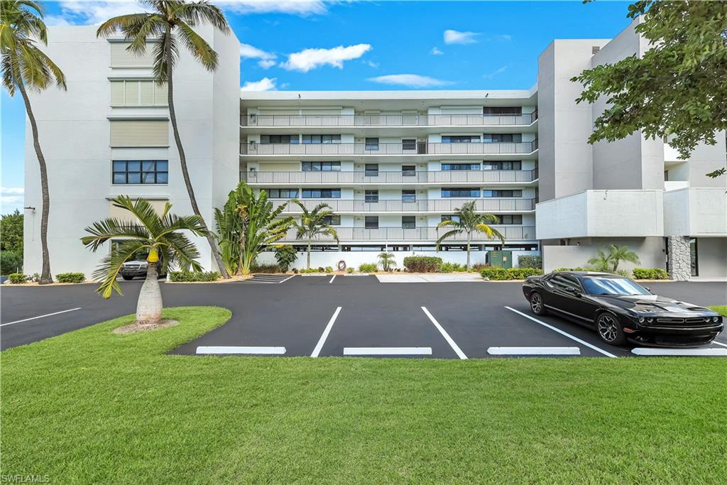 4223 Bay Beach Ln Unit 2D — photo