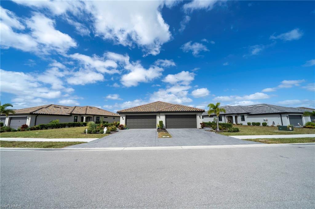 14138 Winding Cedar Way — photo