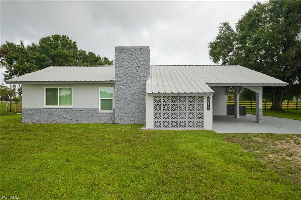 8678 County Rd 78, Fort Denaud, FL 33935