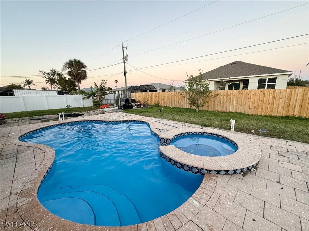 3915 SW 1st Place — photo