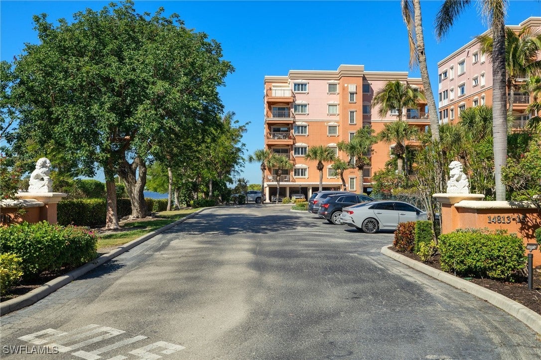 14811 Laguna Drive 101 — photo