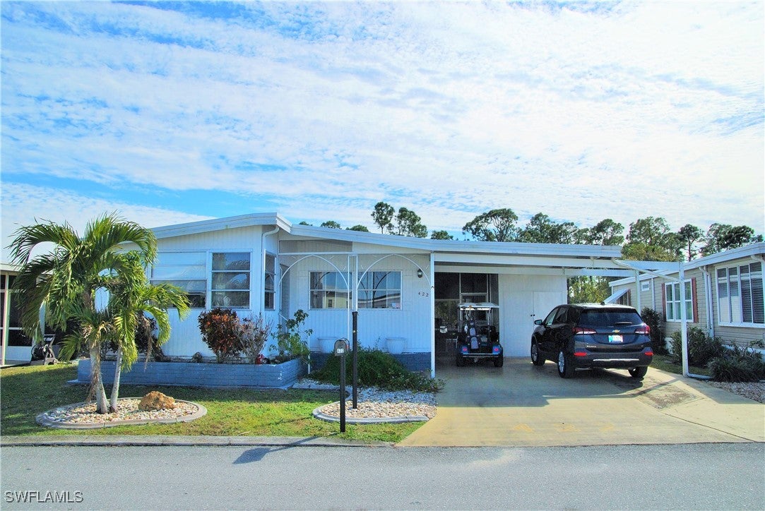 422 Snead Drive — photo