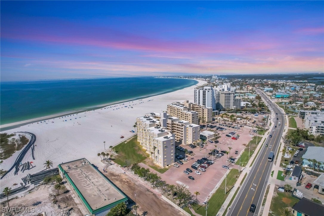 6670 Estero Boulevard a104 — photo