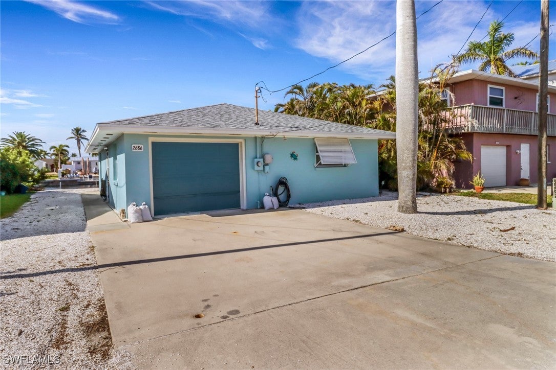 2686 Clyde Street — photo