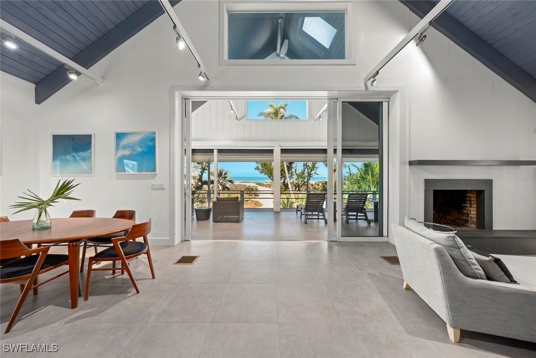 16886 Captiva Drive — photo