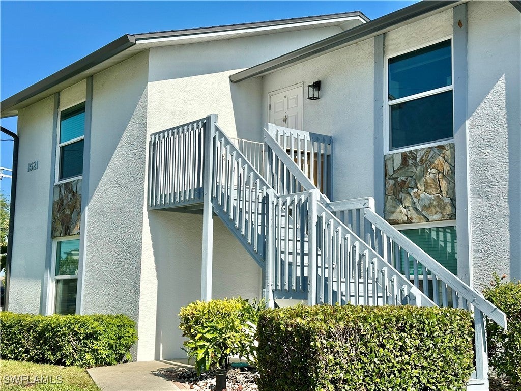 1521 SW 47th Terrace 201 — photo