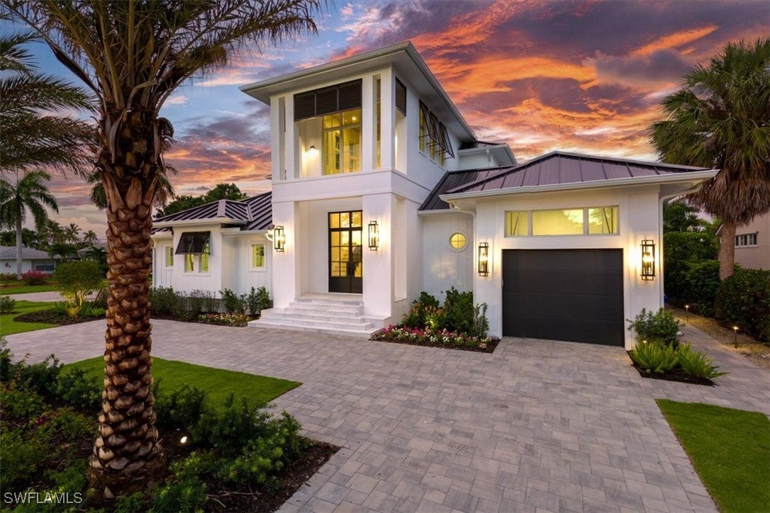 1645 Bonita Court — photo