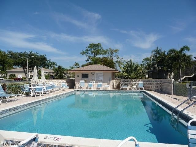 123 Palm Drive 2862 — photo