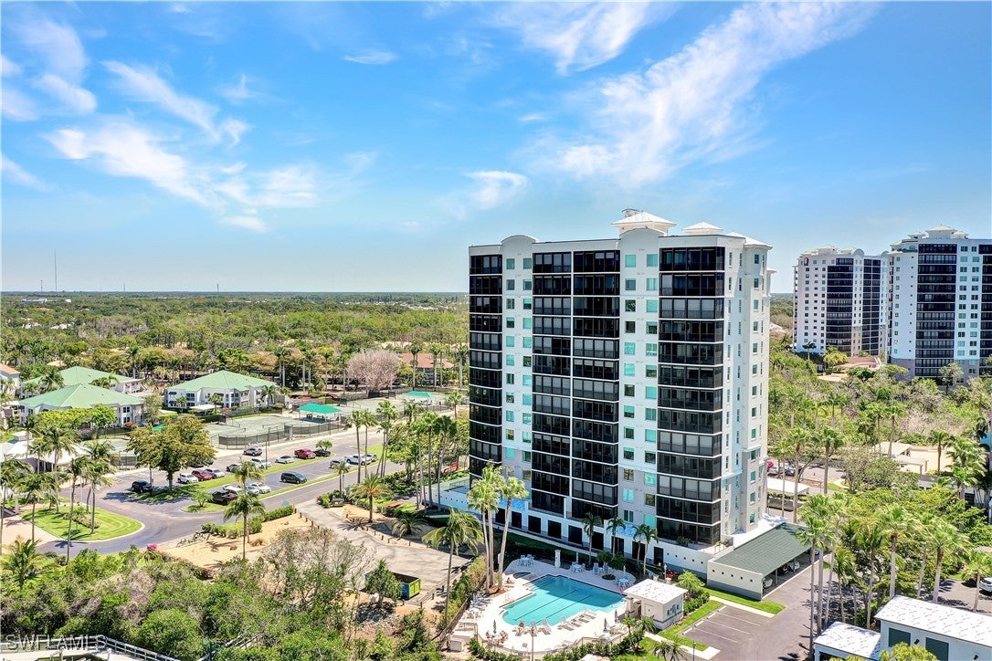 430 Cove Tower Drive 403 — photo