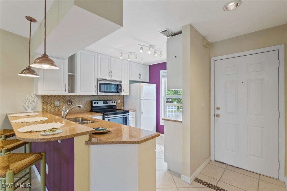 1305 Mainsail Drive 1013 — photo