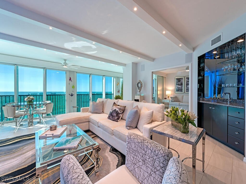 7515 Pelican Bay Boulevard 9C — photo