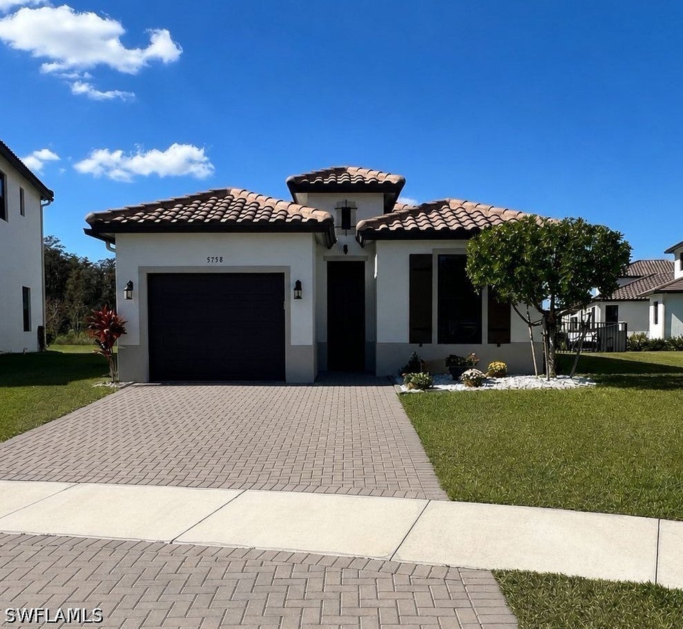 5758 Rossa Way — photo