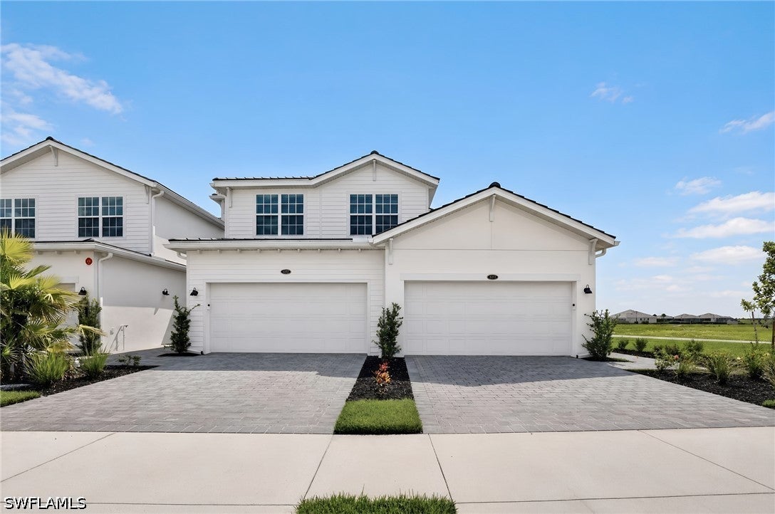 15888 Green Acres Avenue 4222 — photo