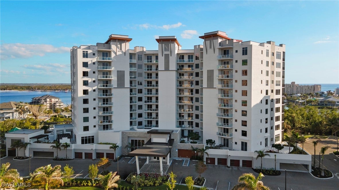 4142 Bay Beach Lane 1002 — photo