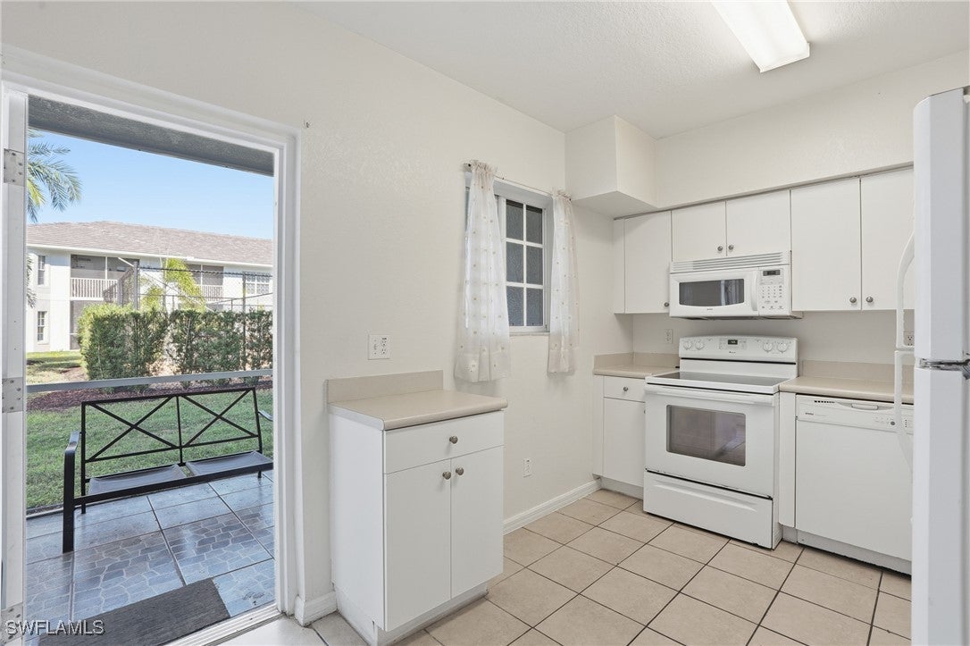 8313 Bernwood Cove Loop 1201 — photo
