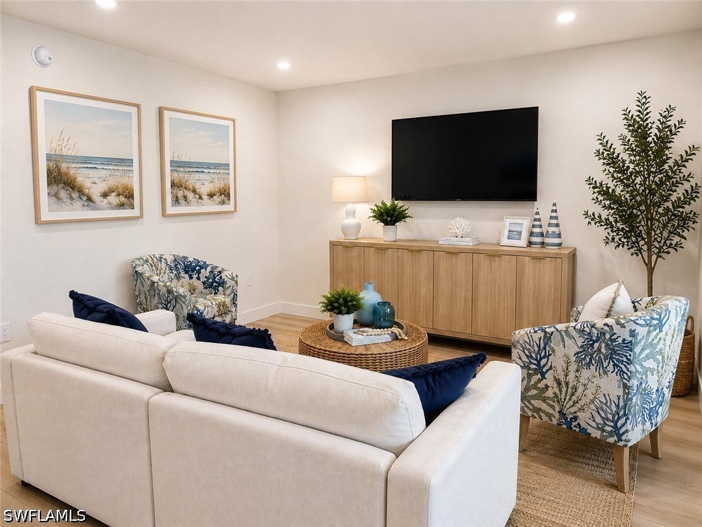 333 Harbour Drive 109 — photo