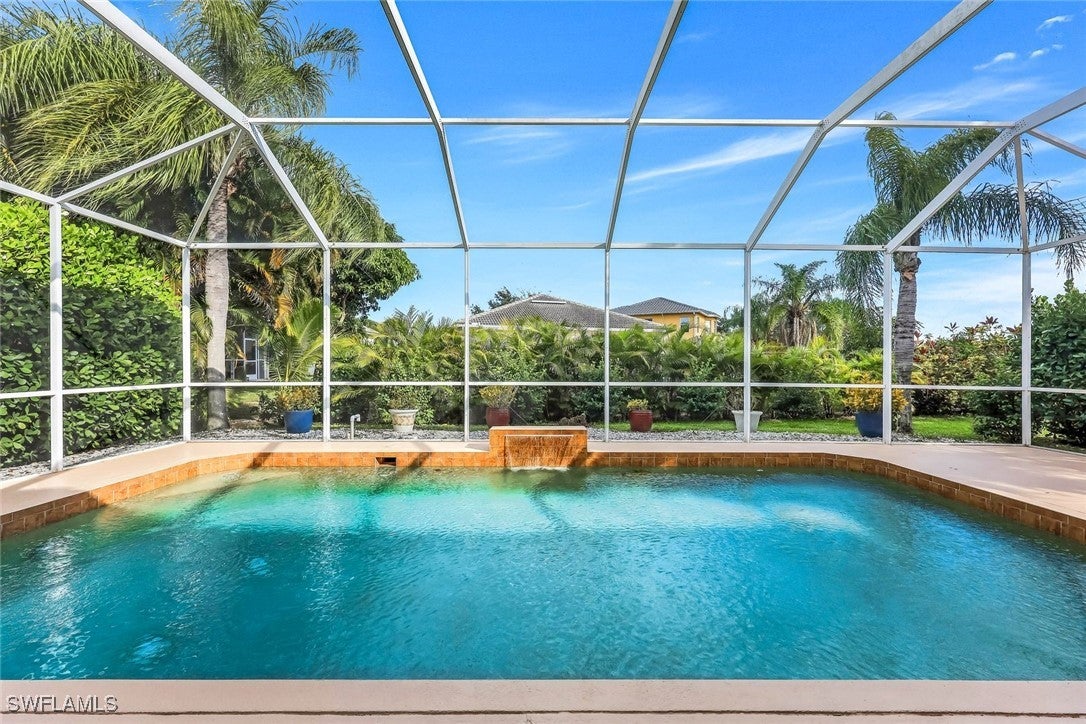 8493 Laurel Lakes Boulevard — photo