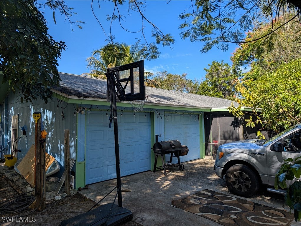 2416 Andrew Drive — photo