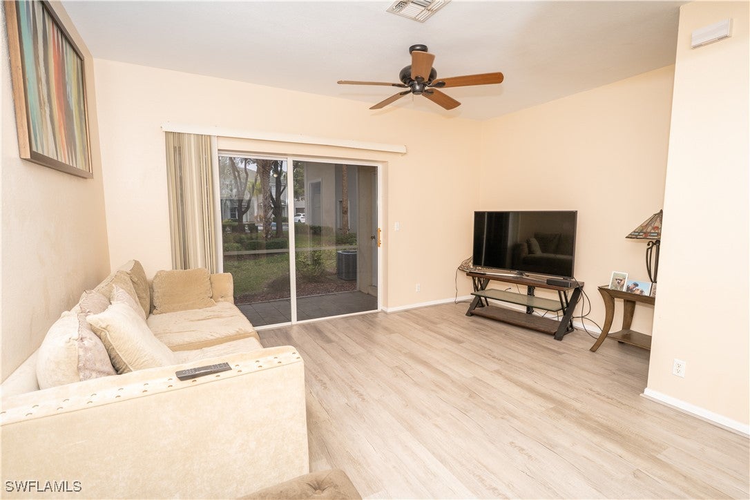 10062 Spyglass Hill Lane — photo