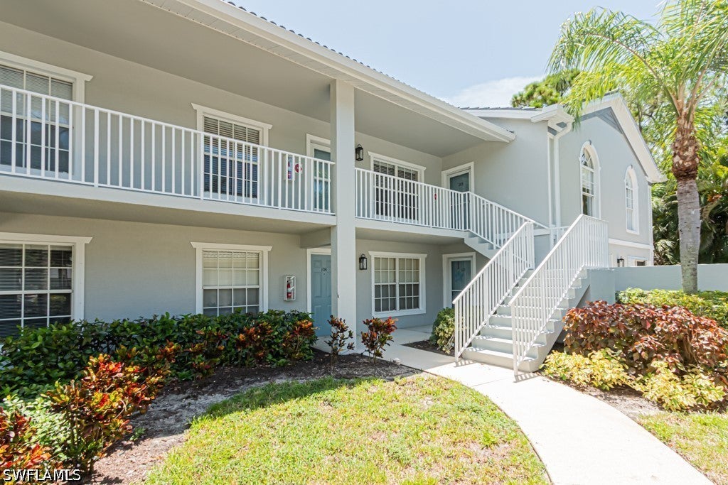 25767 Lake Amelia Way 204 — photo