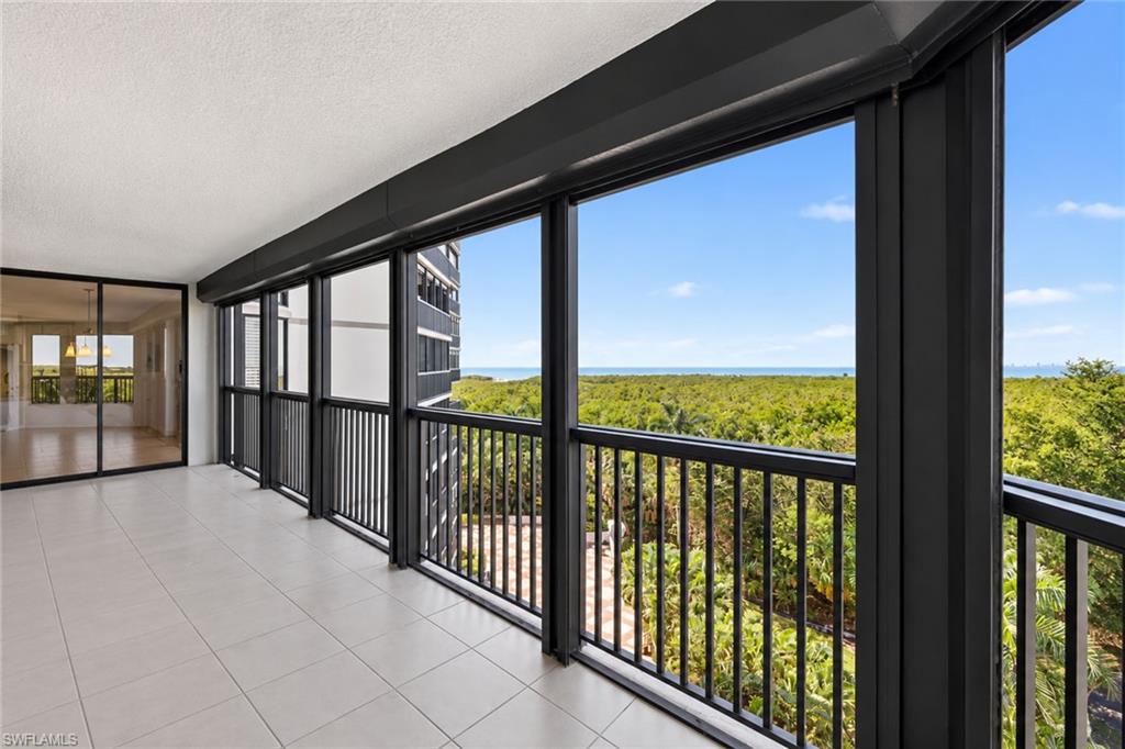 6075 Pelican Bay Blvd 706 — photo