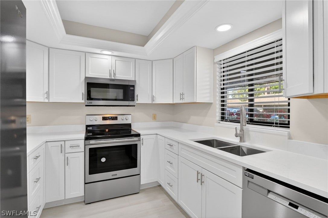 5773 Gage Lane B-101 — photo