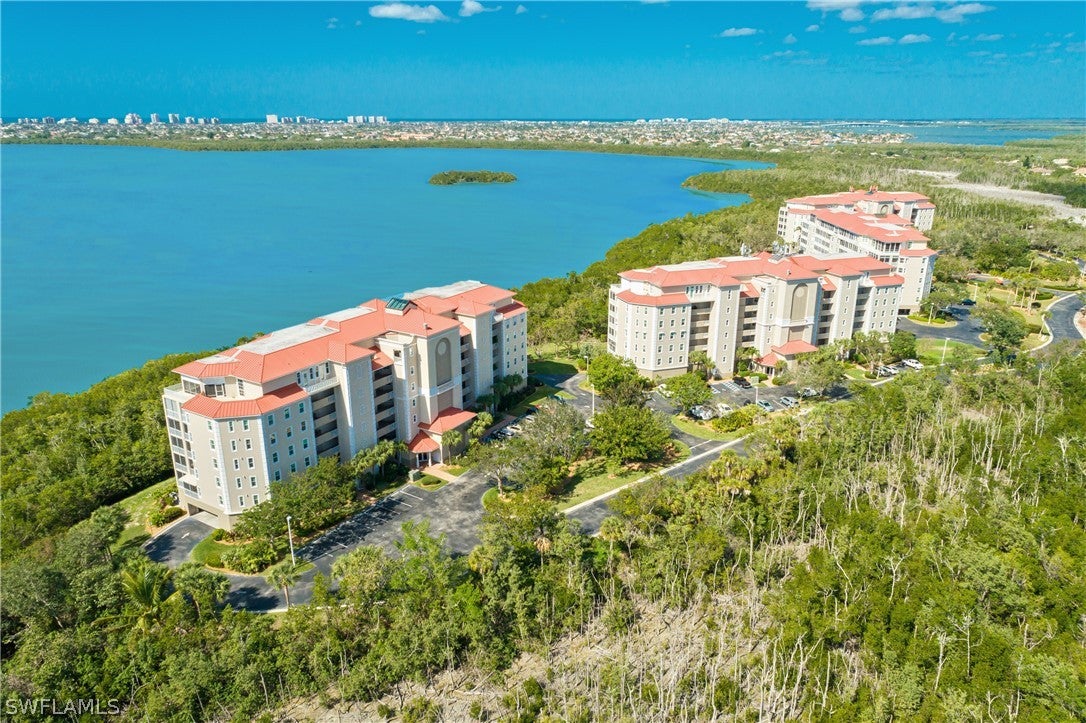 133 Vintage Bay Drive 14 — photo
