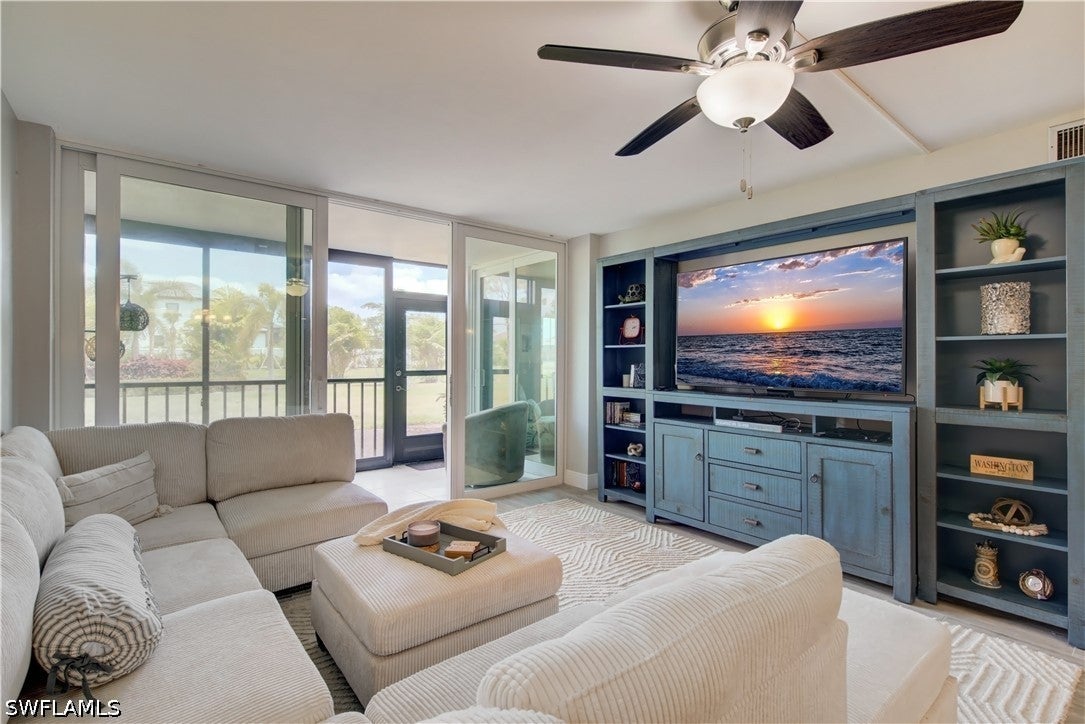 25808 Cockleshell Drive 115 — photo