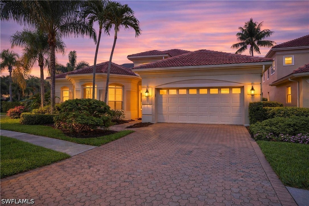 9227 Troon Lakes Drive — photo