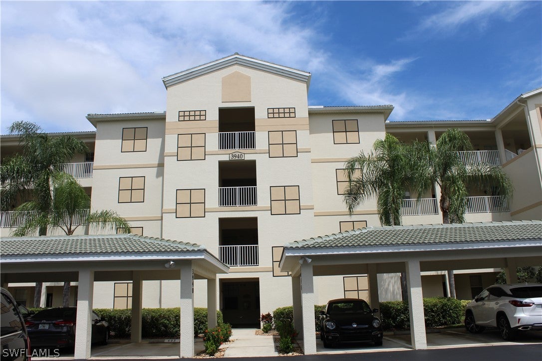 3940 Loblolly Bay Drive 402 — photo