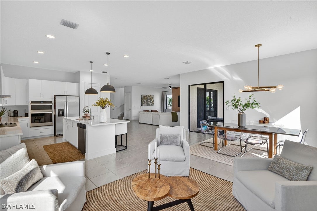 5104 Isidora Lane — photo