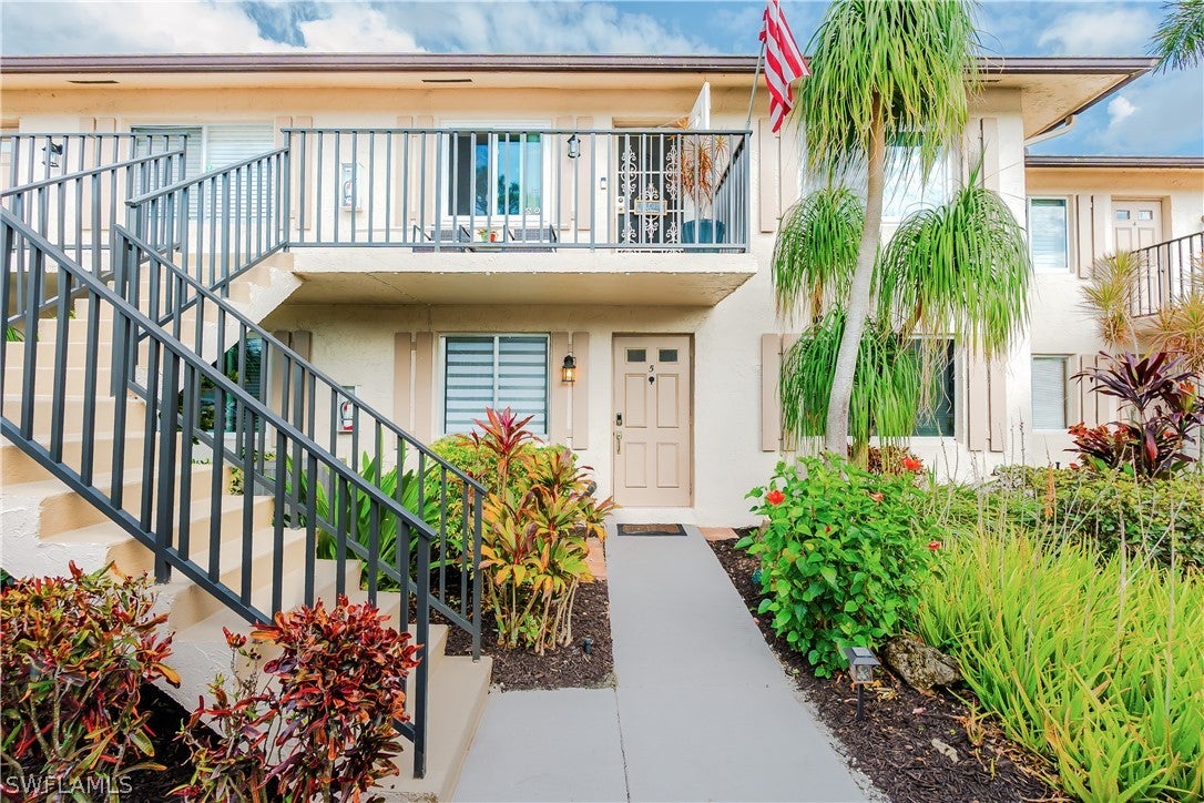 123 Palm Drive 2865 — photo