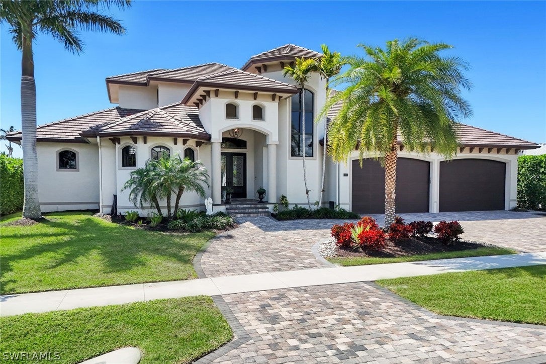 450 Pepperwood Court — photo