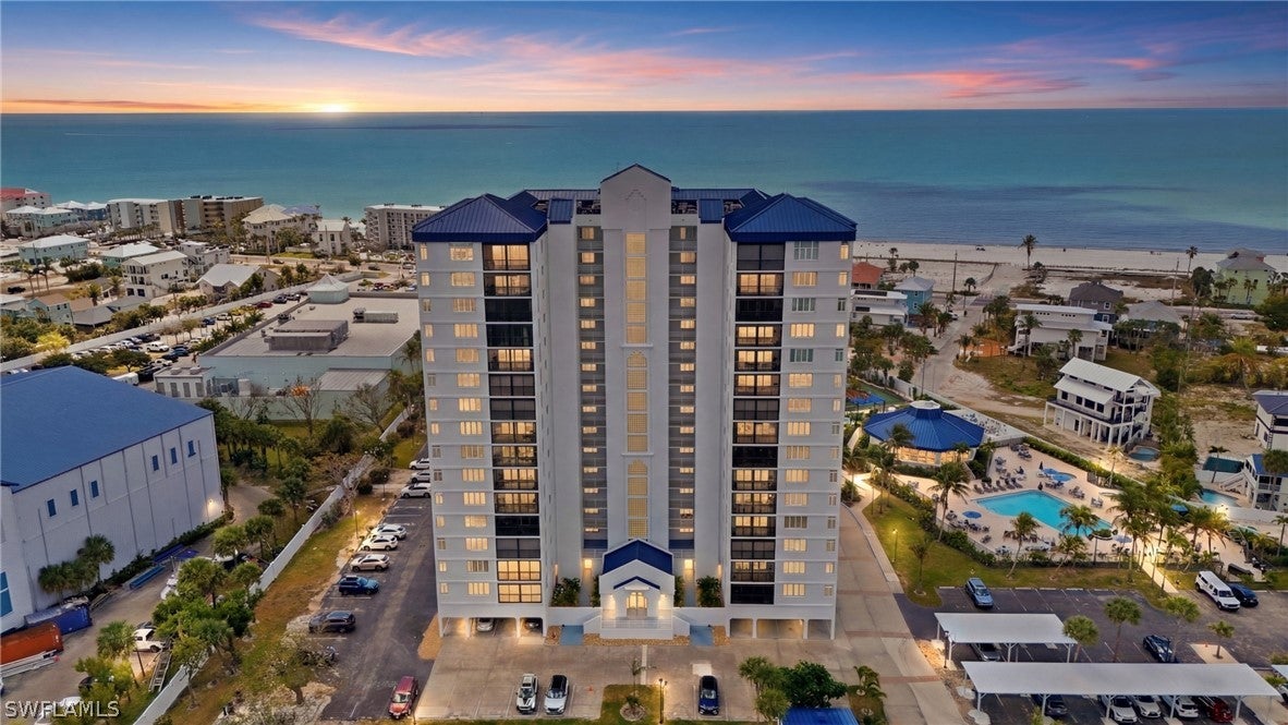 4745 Estero Boulevard 304 — photo
