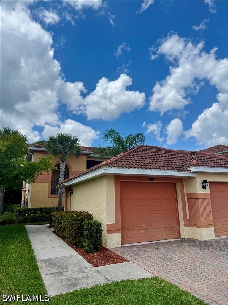 13761 Julias Way 311 — photo