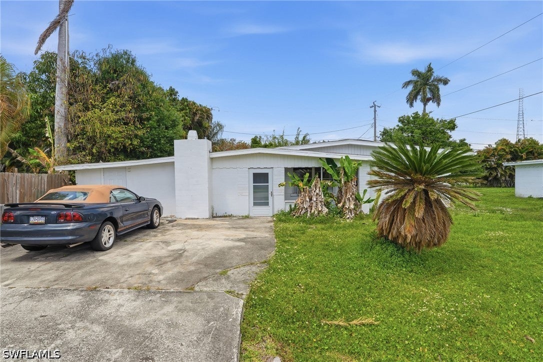 78 Victoria Drive — photo