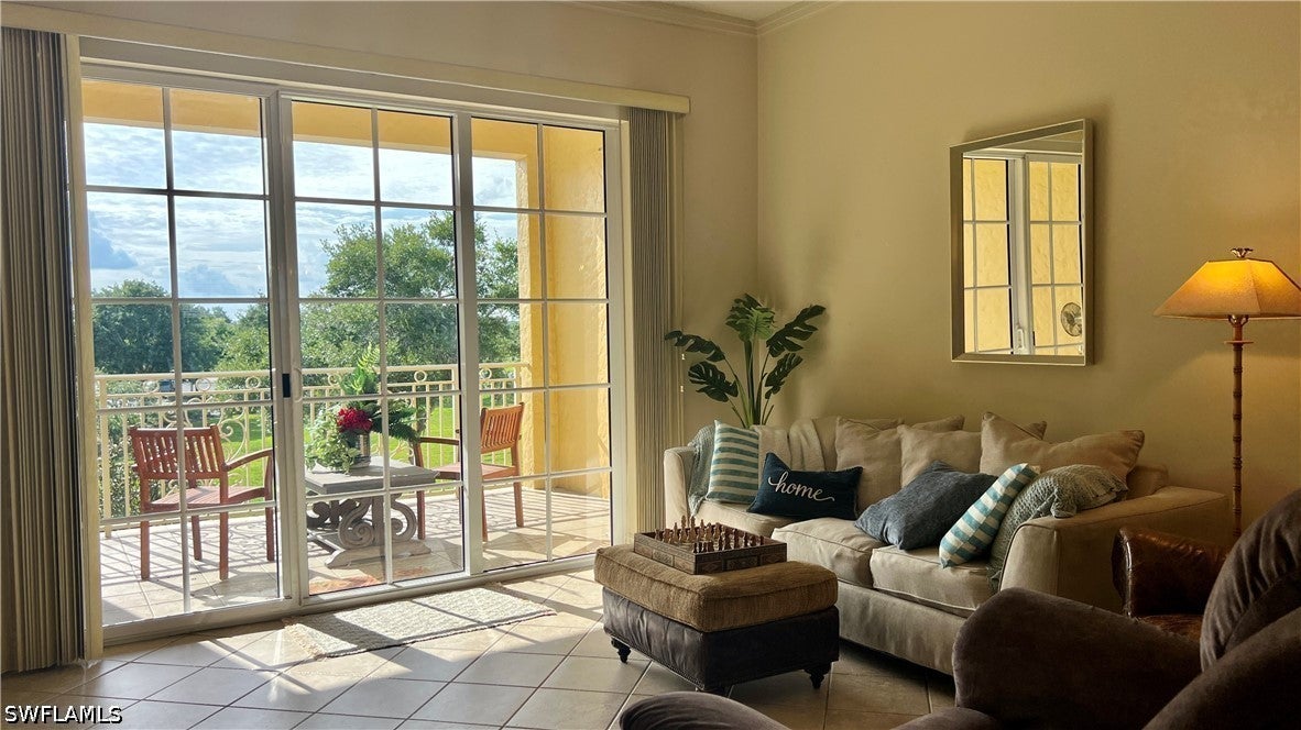 5068 Annunciation Circle 4203 — photo