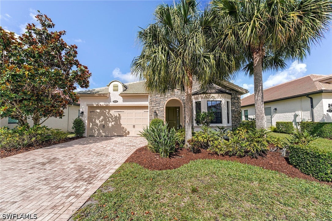 9335 Woodhurst Drive — photo