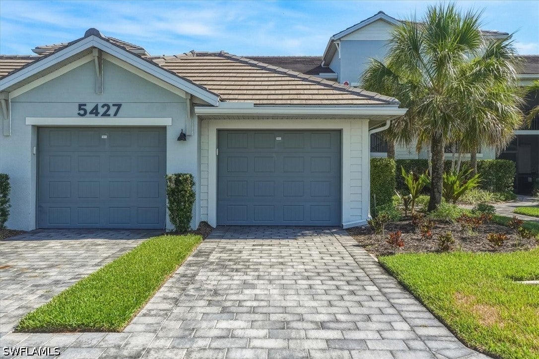 5427 Double Eagle Circle 2823 — photo