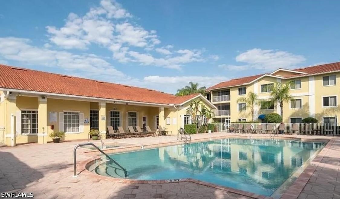 Home in Naples, FL 34119 — photo 2