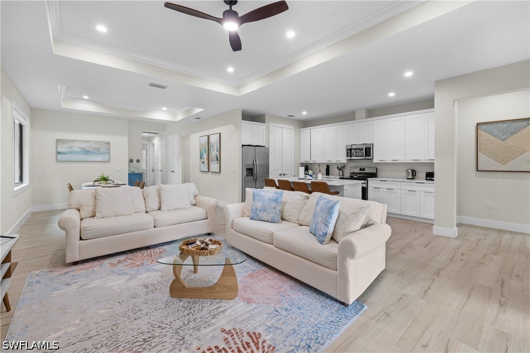 3012 Pine Tree Drive — photo