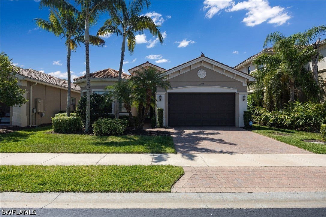 13736 Luna Drive — photo