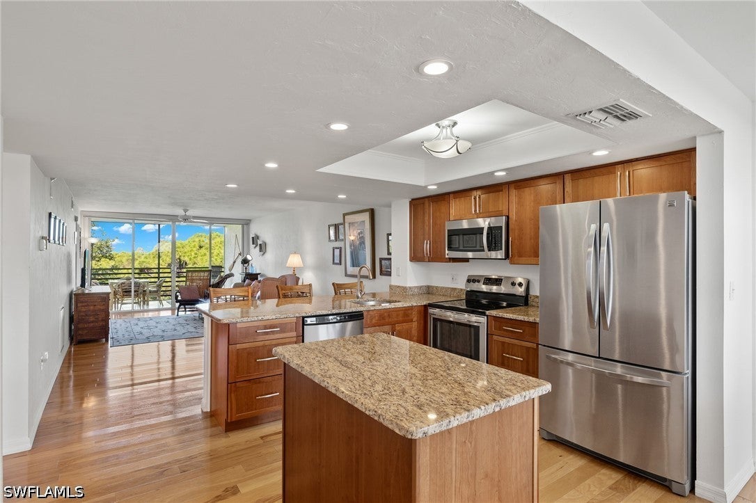290 Naples Cove Drive 2602 — photo