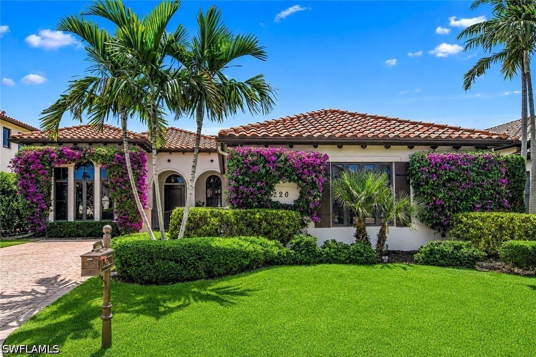 2220 Residence Circle — photo