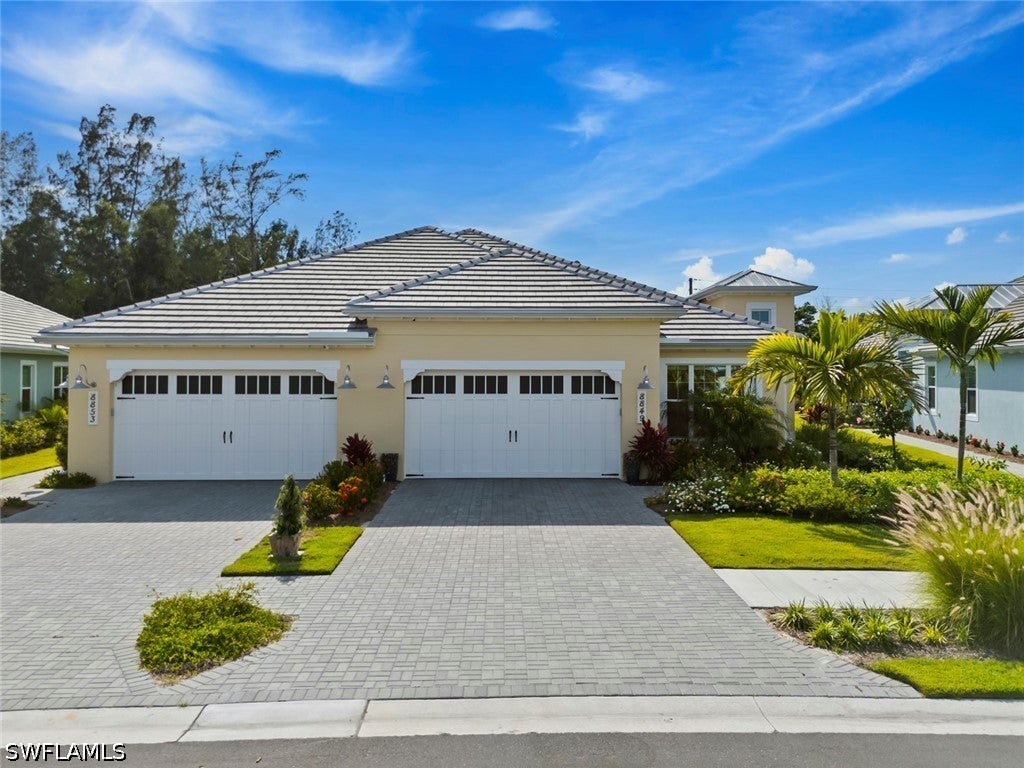 8849 Yucatan Court — photo