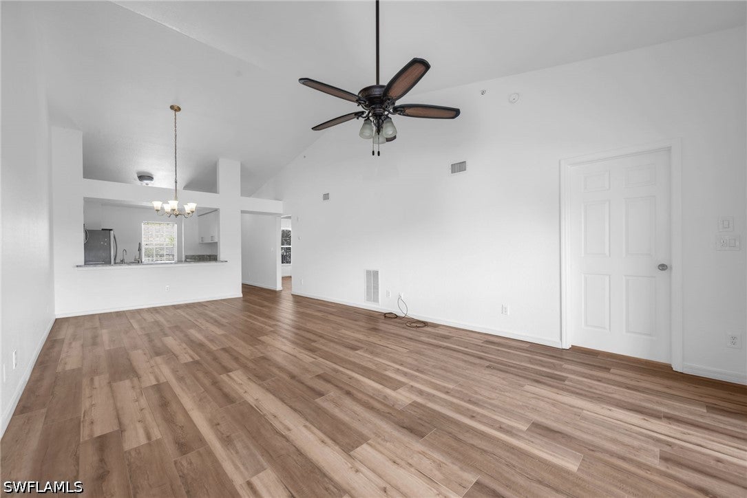 3250 Cypress Glen Way 423 — photo