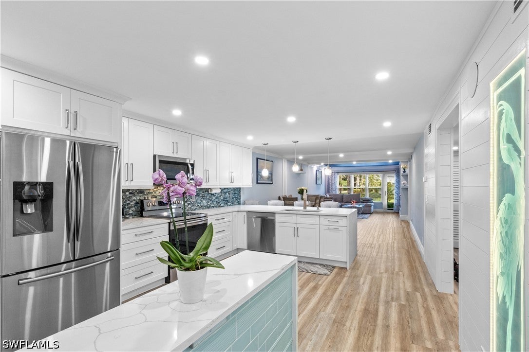 4140 Looking Glass Lane 7 — photo