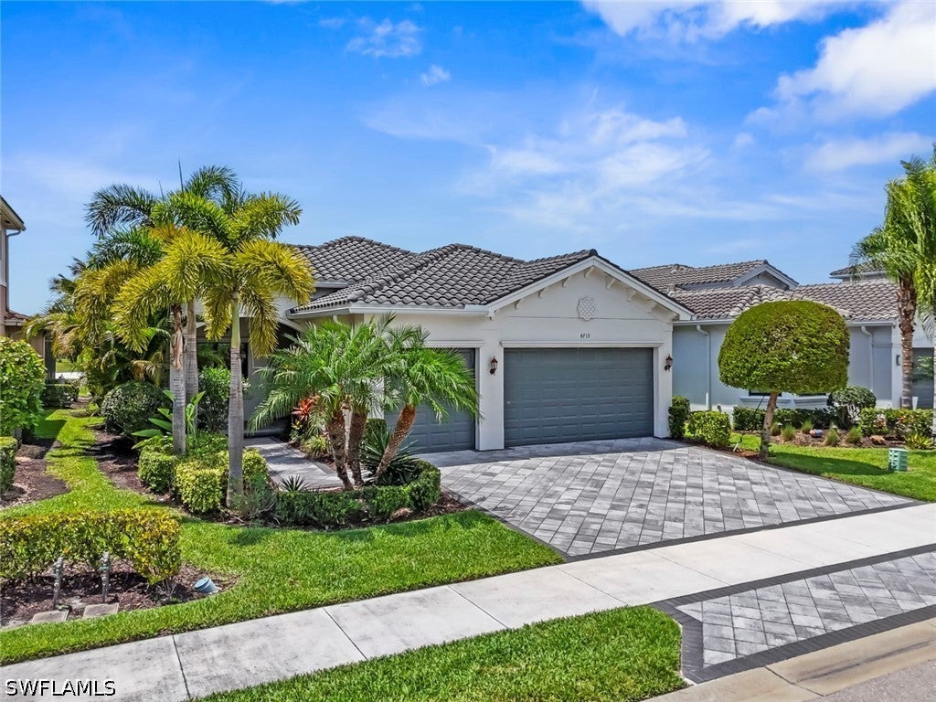 4715 Kensington Circle — photo